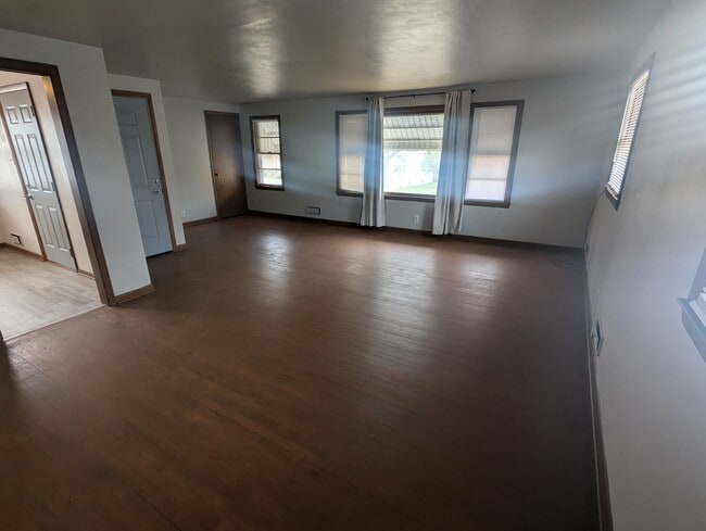 Building Photo - 4370 N 28th St