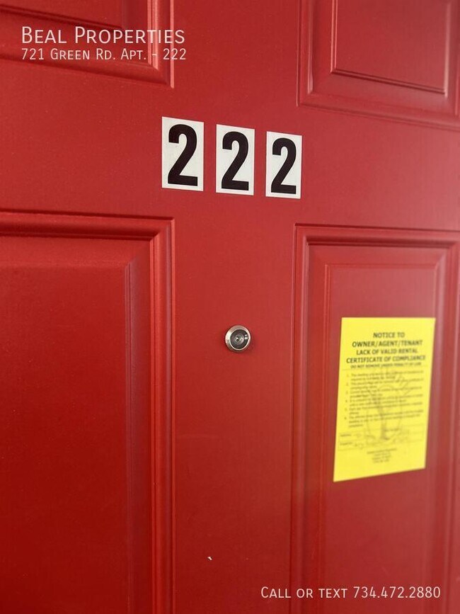 Building Photo - 721 Green Rd