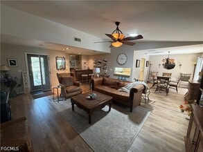 Building Photo - 5883 Sand Oak Dr