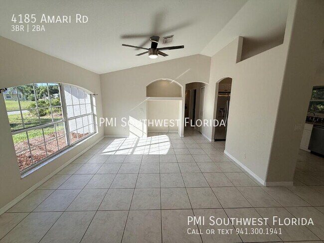 Foto del edificio - 4185 Amari Rd