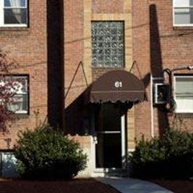 Foto del edificio - Beautiful 2 bed near the Green Line