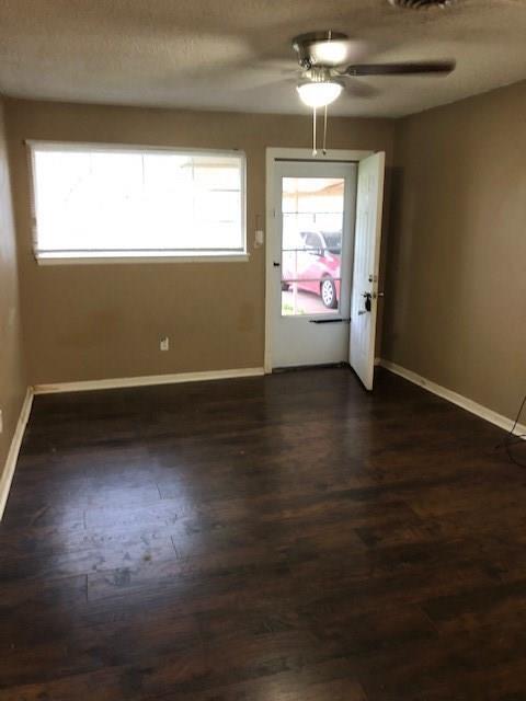 Building Photo - 1701 Sherman Dr