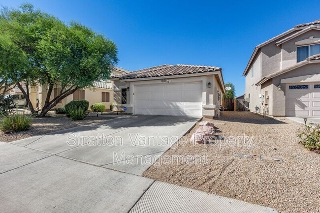 Building Photo - 44124 Palmen Dr