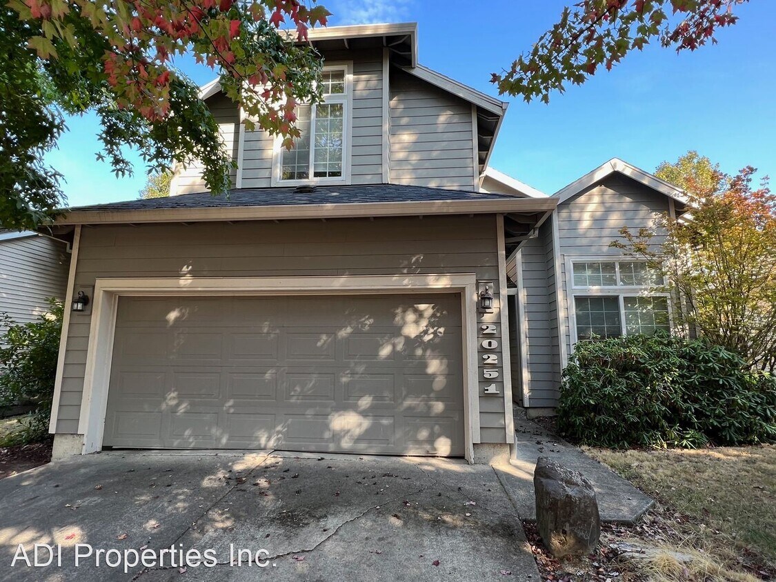 4 br, 2.5 bath House 20251 SW Midline St House Rental in Beaverton