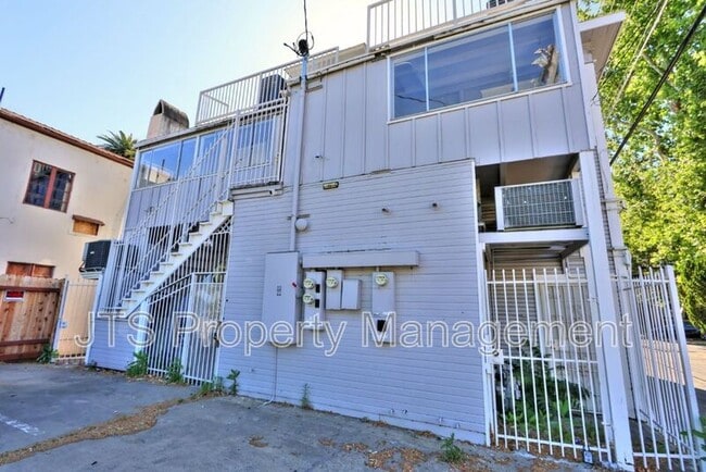 Foto del edificio - 1119-200 24th St