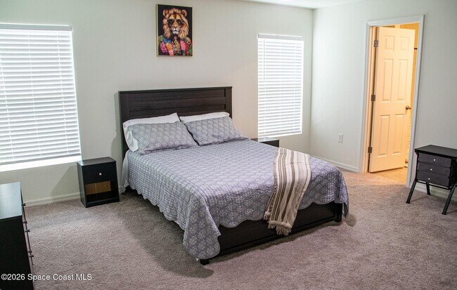Foto del edificio - 593 Haleybury St SW