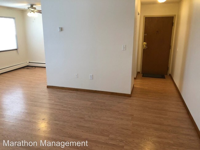 Foto del edificio - 811 8th St