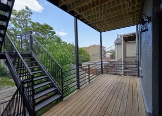 Porch - 2744 W Wilcox St