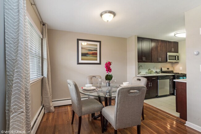 Foto del edificio - Metropark Station Apartments