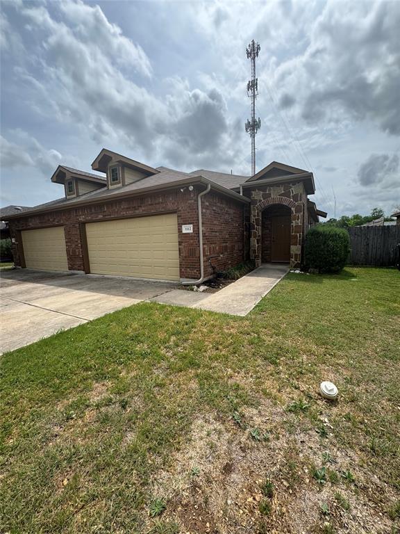 Building Photo - 1112 Brendon Lee Lane