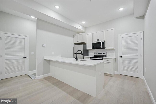 Foto del edificio - 103 N 63rd St
