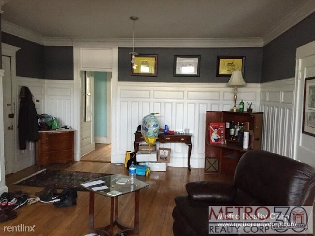 Foto del edificio - 1097 Beacon St