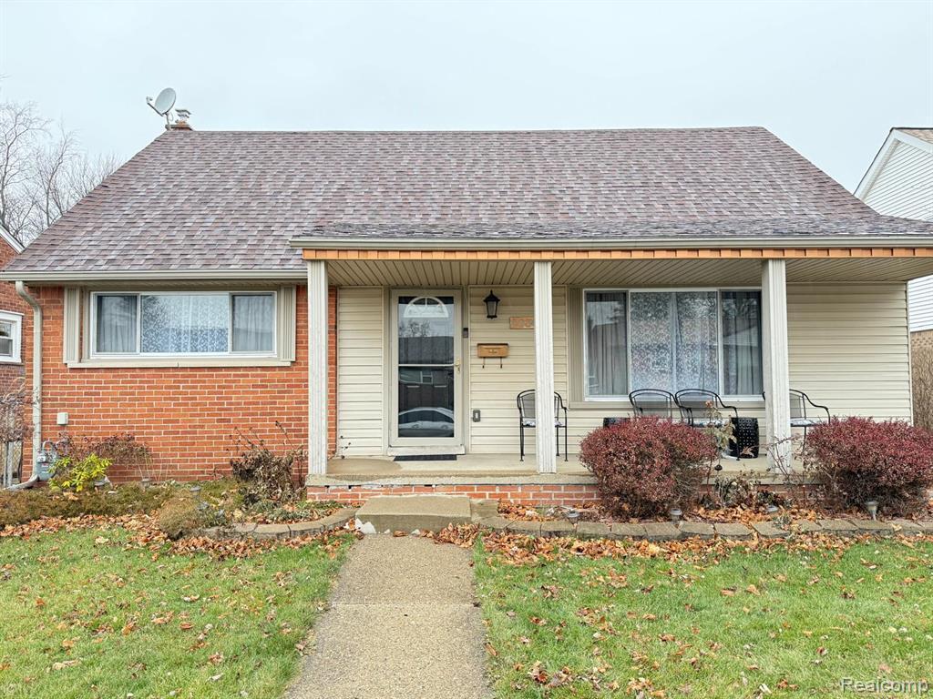Primary Photo - 2036 Willow St