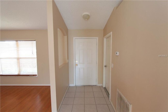 Building Photo - 3119 Fifer Dr