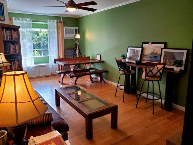 Foto del edificio - 44-108-108 Ikeanani Dr