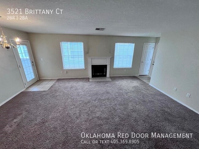 Foto del edificio - 3521 Brittany Ct