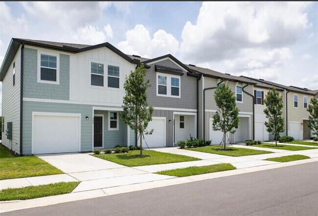 Building Photo - 3394 Vesara Dr