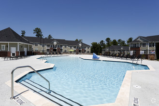 Salt water pool - Palisades at Legacy Oaks