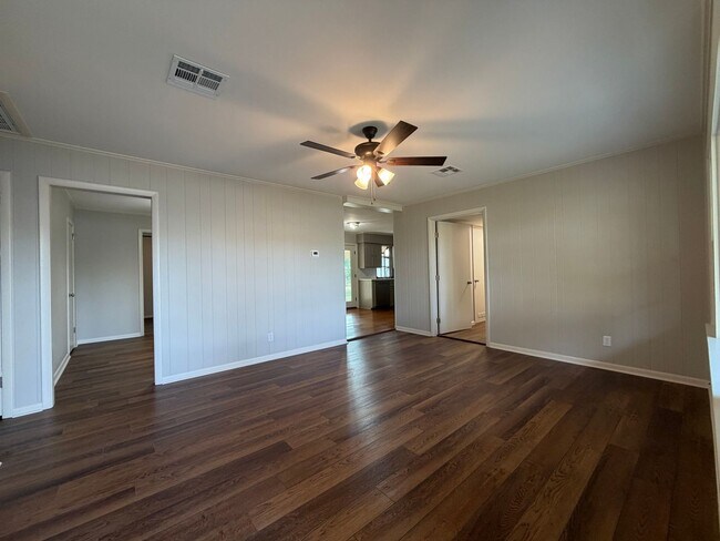 Foto del edificio - 608 SE 6th St