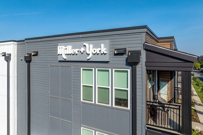 Foto del edificio - Miller and York