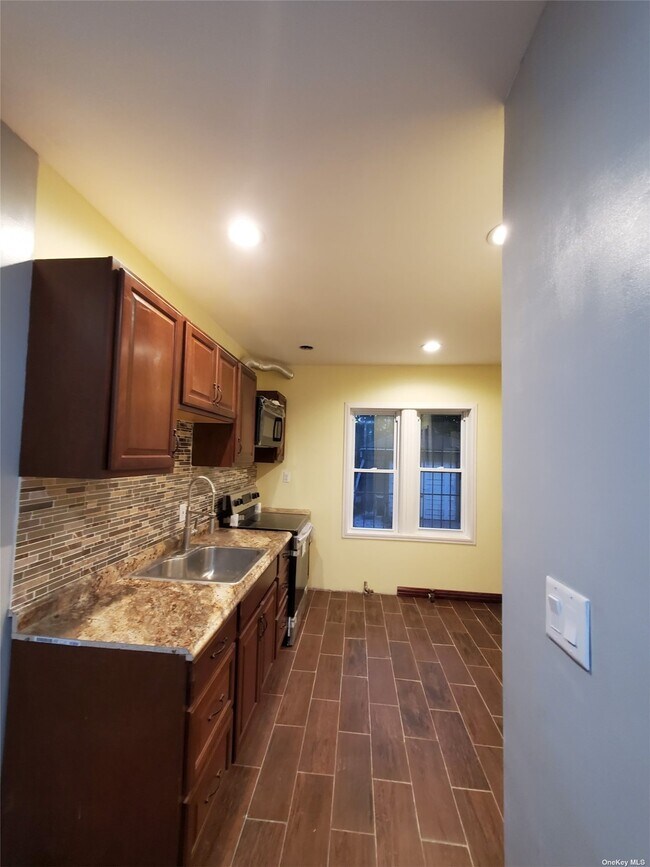 Foto del edificio - 119-18 145th St