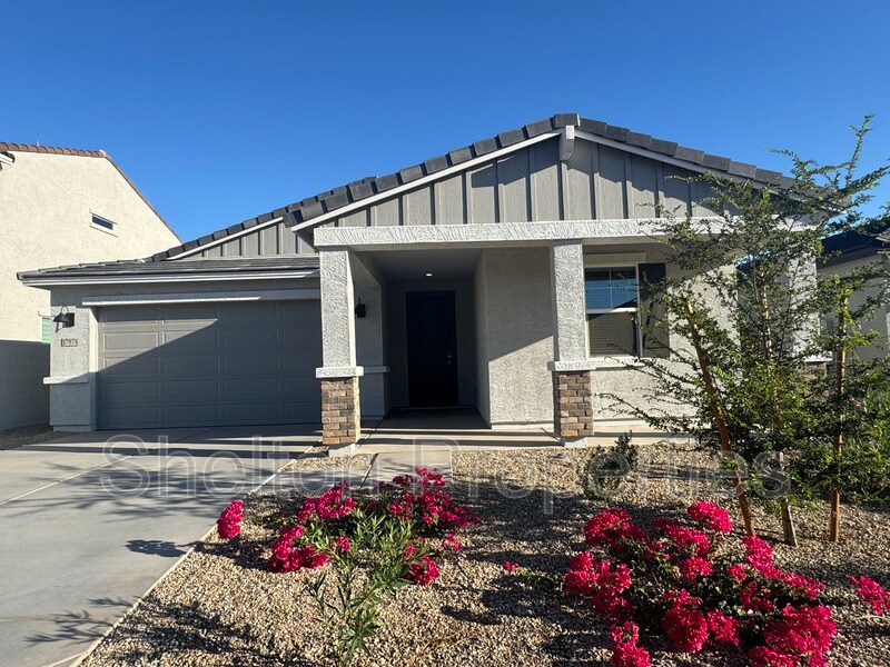 Foto principal - 17978 W Camino De Oro
