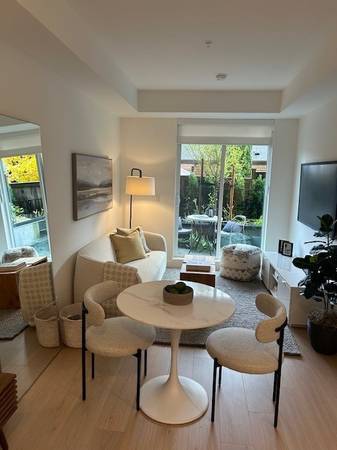 Photo du bâtiment - 150 James Rd