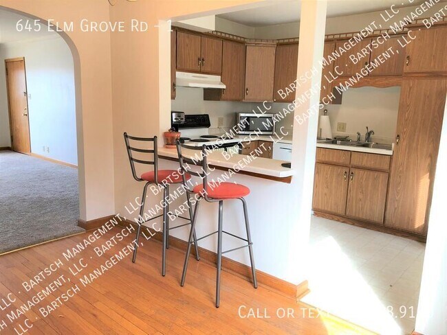 Foto del edificio - 645 Elm Grove Rd
