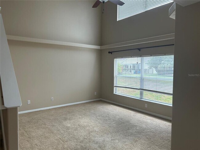 Foto del edificio - 5828 Wrenwater Dr