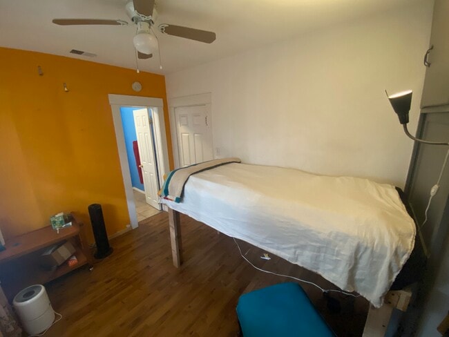 Foto del edificio - 3637 Marlborough Ave