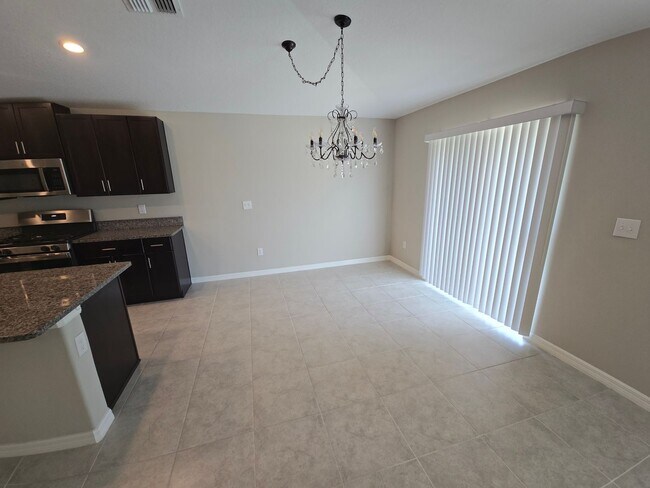 Building Photo - 9504 Channing Hill Dr
