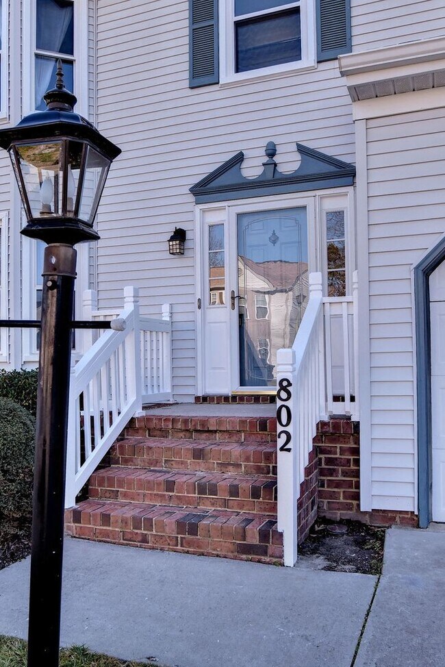 Foto del edificio - Great Corner Lot in Kiln Creek