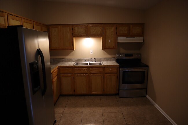 Foto del edificio - 818 Walnut Ave