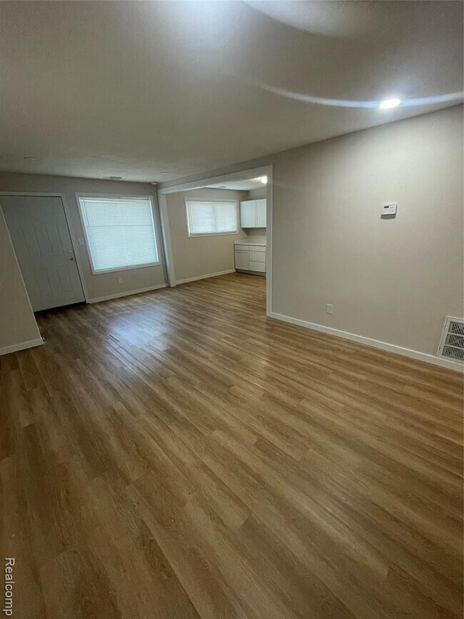 Foto del edificio - 11359 Winthrop St