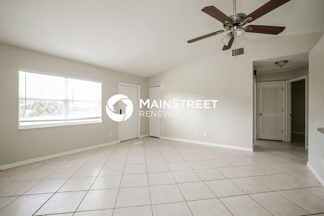 Building Photo - 3 Bedroom Pet-Friendly Home in Lehigh Acres, FL with Main Street Renewal