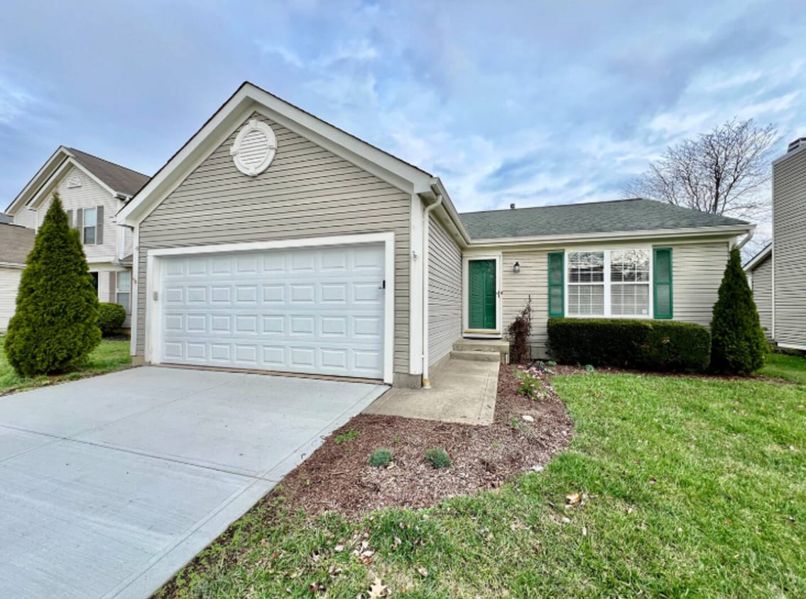 Primary Photo - Comfy Ranch Home in West Chester