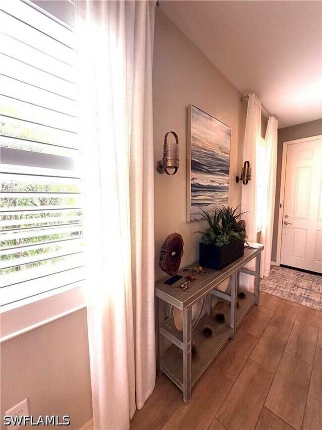 Building Photo - 8736 Querce Ct