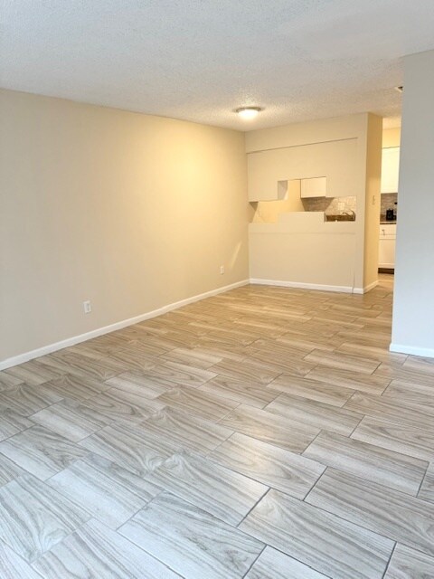 Foto del edificio - 5140 SE 29th St