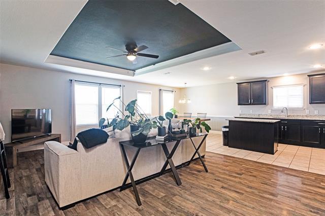 Foto del edificio - 1624 Megan Creek Dr