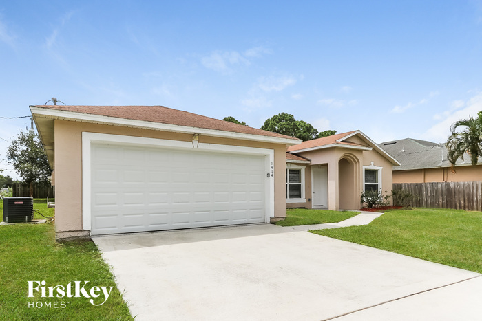 Foto principal - 1414 SW Apache Ave