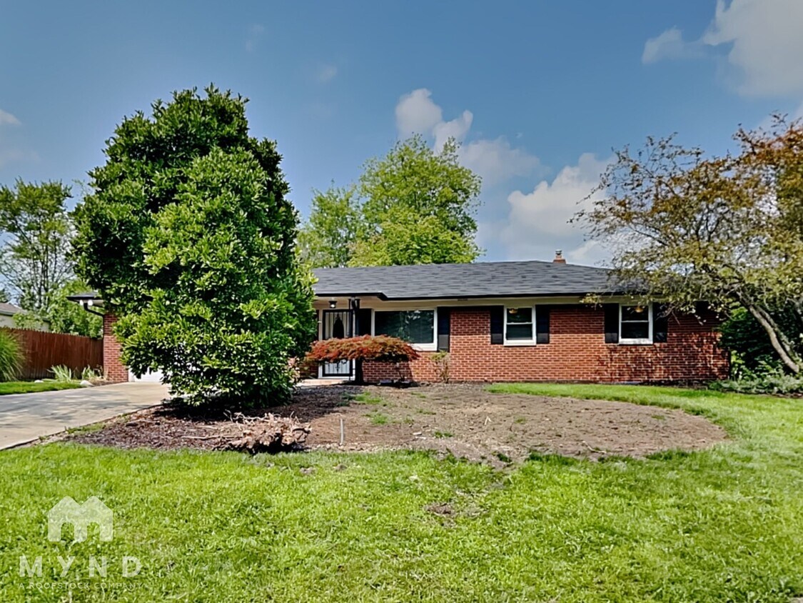 Primary Photo - 2144 Snead Cir