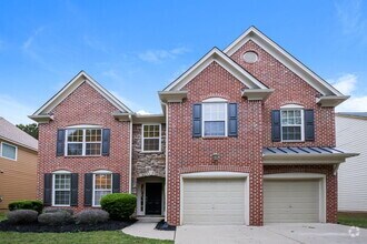 Building Photo - 600 Simonton Crest Dr SE