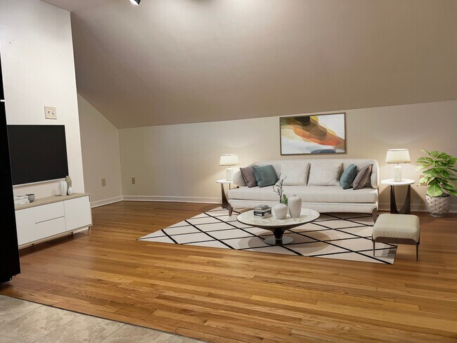 Casa club - 26 Patricia Ln