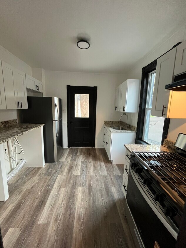 Foto principal - 726 Sassafras St