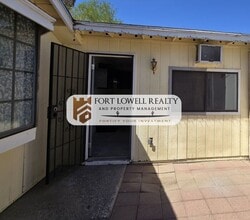 Building Photo - 2632 N 29th Pl