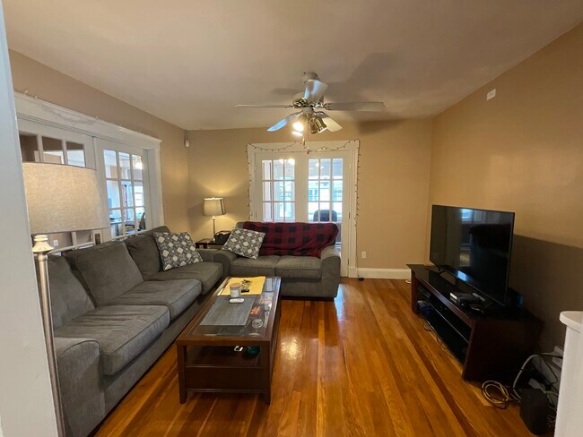 Foto del edificio - 88 1st St