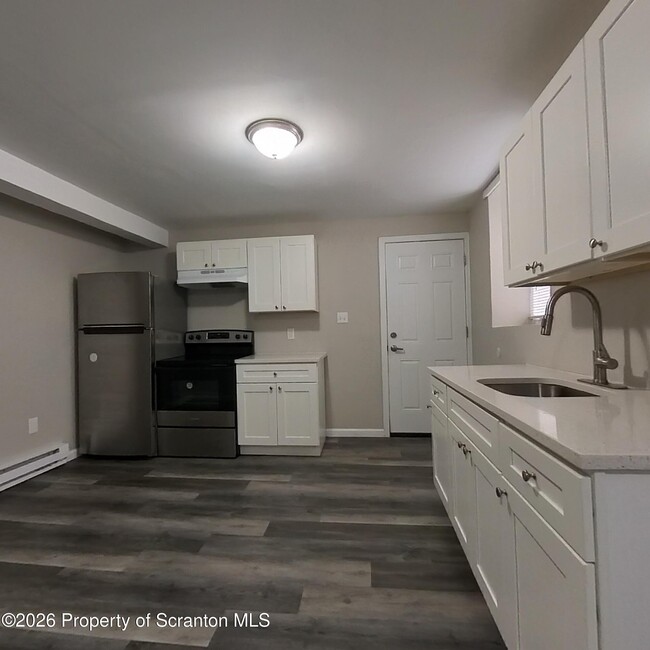 Building Photo - 1513-1515-1515 Vine St