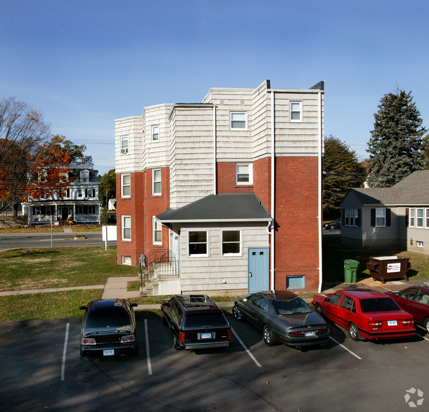 Building Photo - 230 Windsor Ave