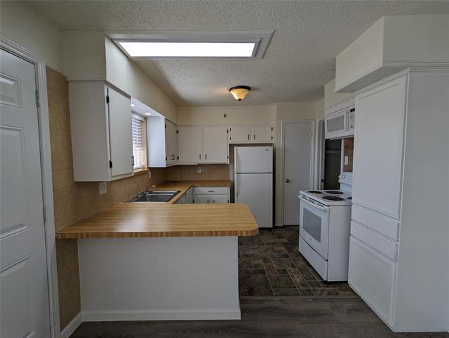 Building Photo - 512 Rorary Dr