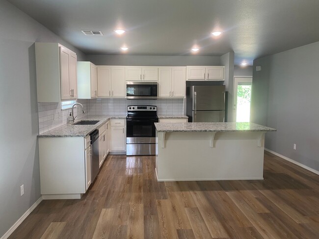 Building Photo - 205 S Fairland Ave